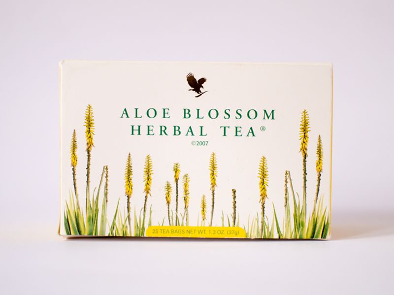 Aloe Blossom Herbal Tea - sadrzi cimet, djumbir, karanfilic, anis, kamilicu, pupoljak aloje, seno, kupinov list.